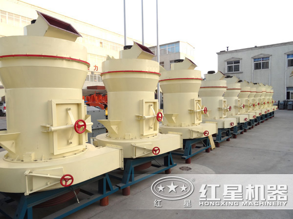 小型石頭磨粉機(jī)不同的型號(hào)、質(zhì)量、廠家，價(jià)格各有不同