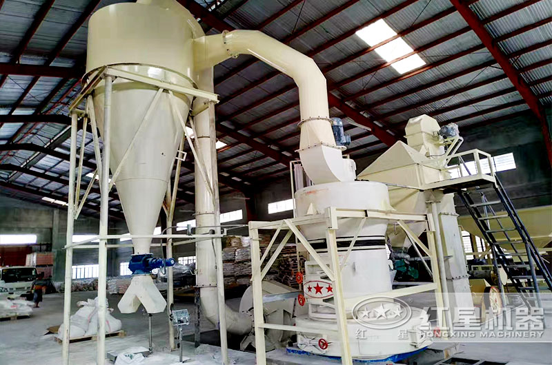 石頭磨粉機(jī)用戶現(xiàn)場