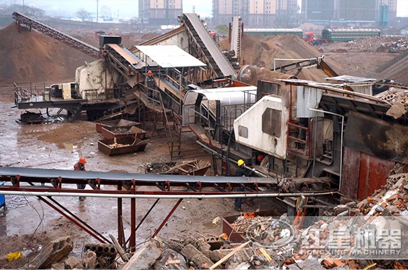 湖南株洲時產200噸建筑垃圾回收現(xiàn)場