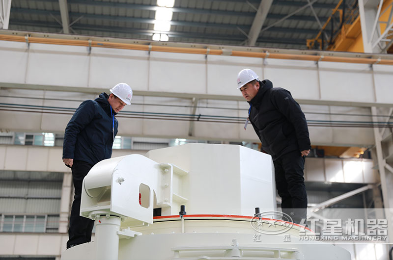 客戶參觀紅星鋼渣制砂機