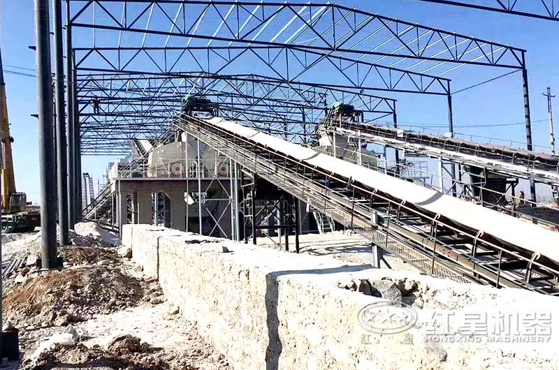 時(shí)產(chǎn)800噸固定石子生產(chǎn)現(xiàn)場(chǎng)