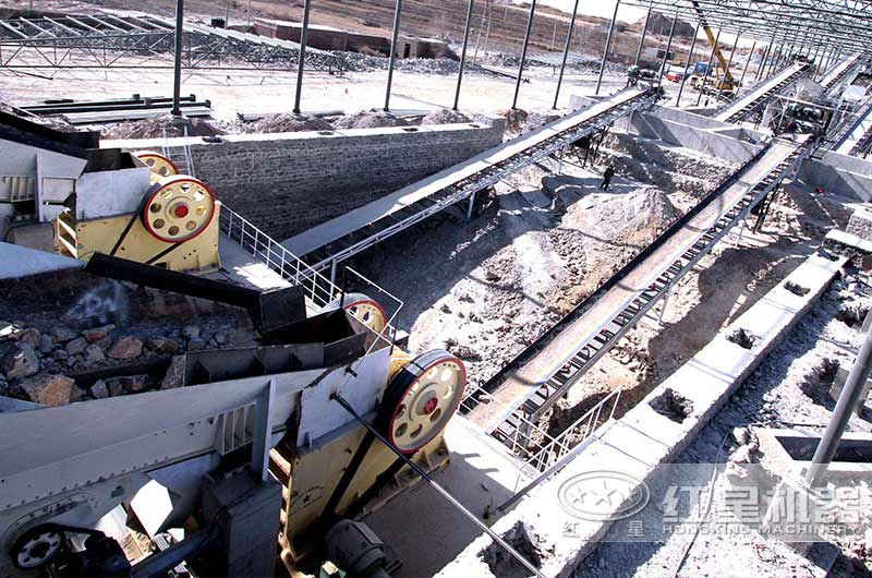 鄂破破碎花崗巖現(xiàn)場