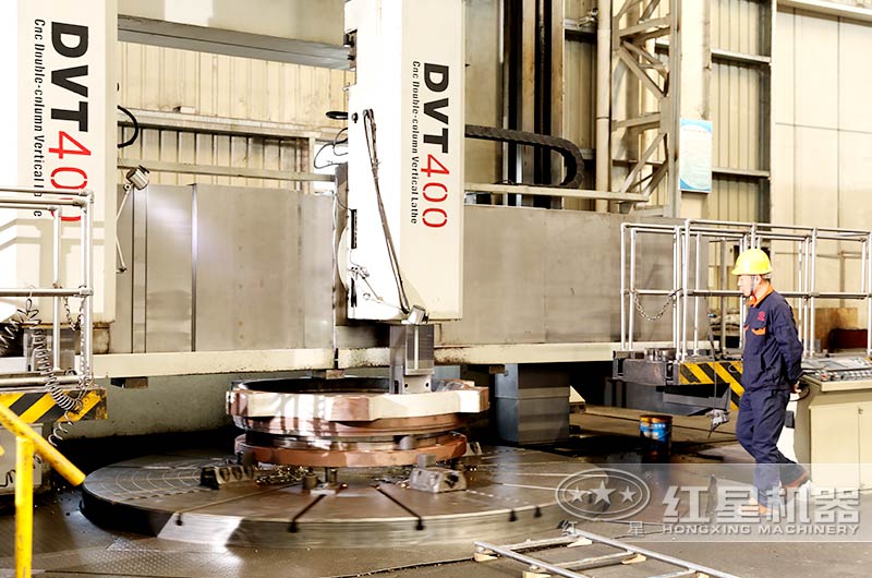 紅星雷蒙磨粉機(jī)車間