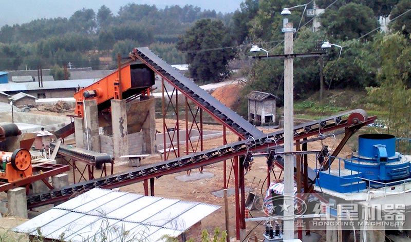 石頭制砂機生產現場