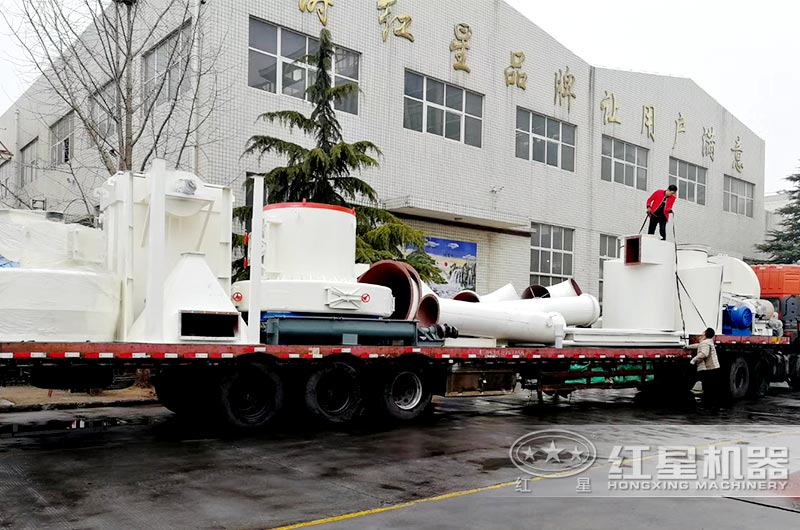 紅星機器小型磨粉機發(fā)往湖南