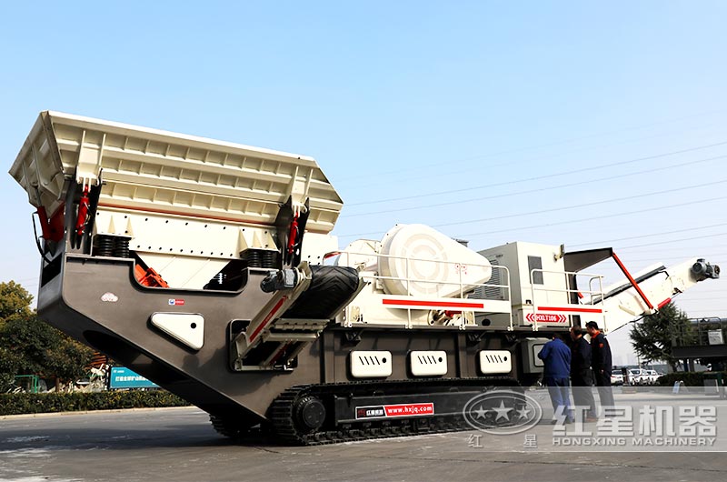 顎式履帶移動(dòng)破碎站